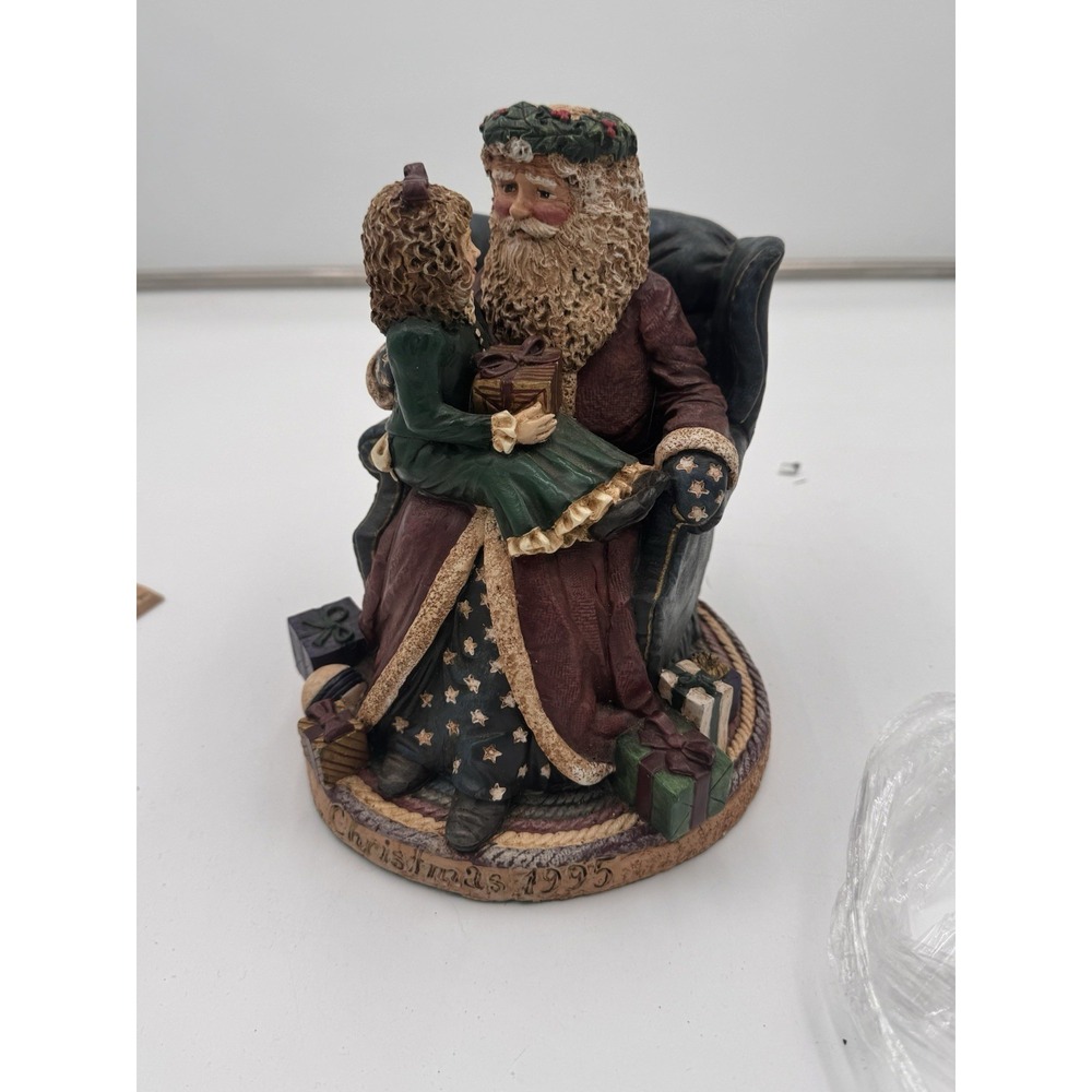 Vintage Nicholas And Victoria Figurine 1997 Santa Chair With Little Girl 7‎ Inch